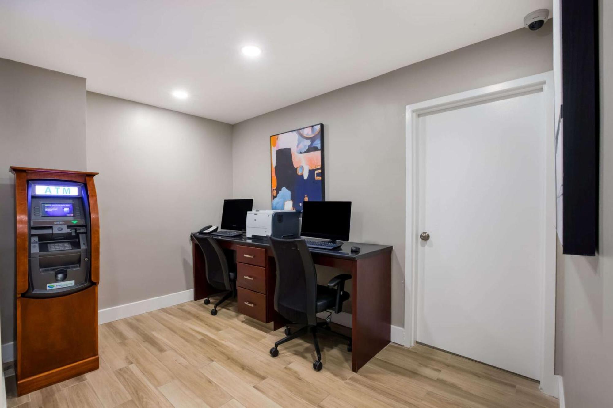 Hampton Inn Philadelphia/Willow Grove Exterior photo