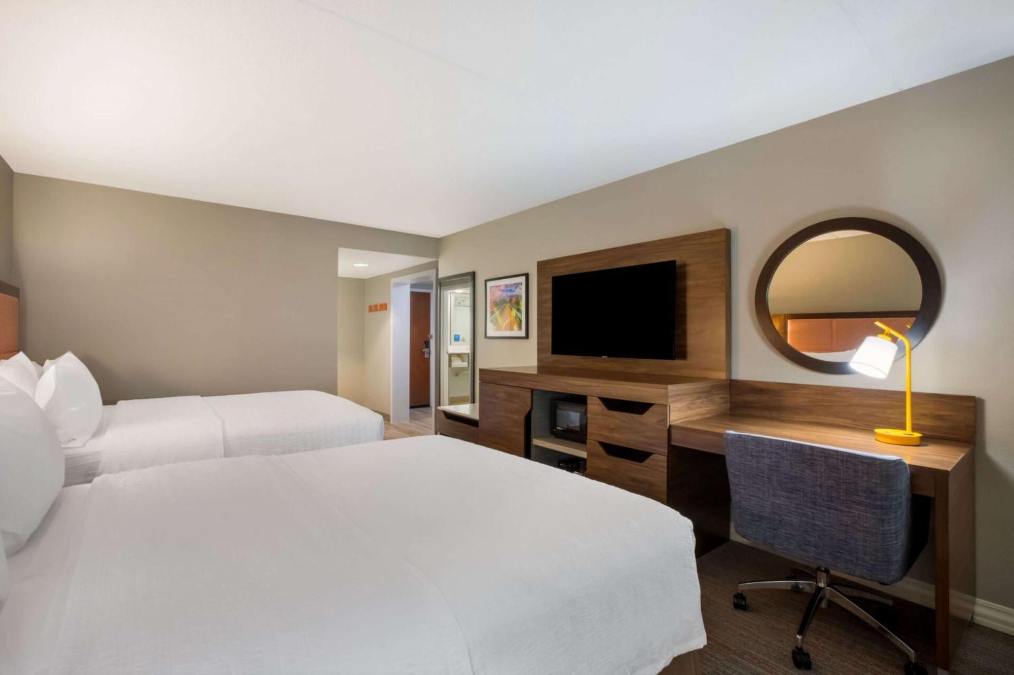 Hampton Inn Philadelphia/Willow Grove Exterior photo