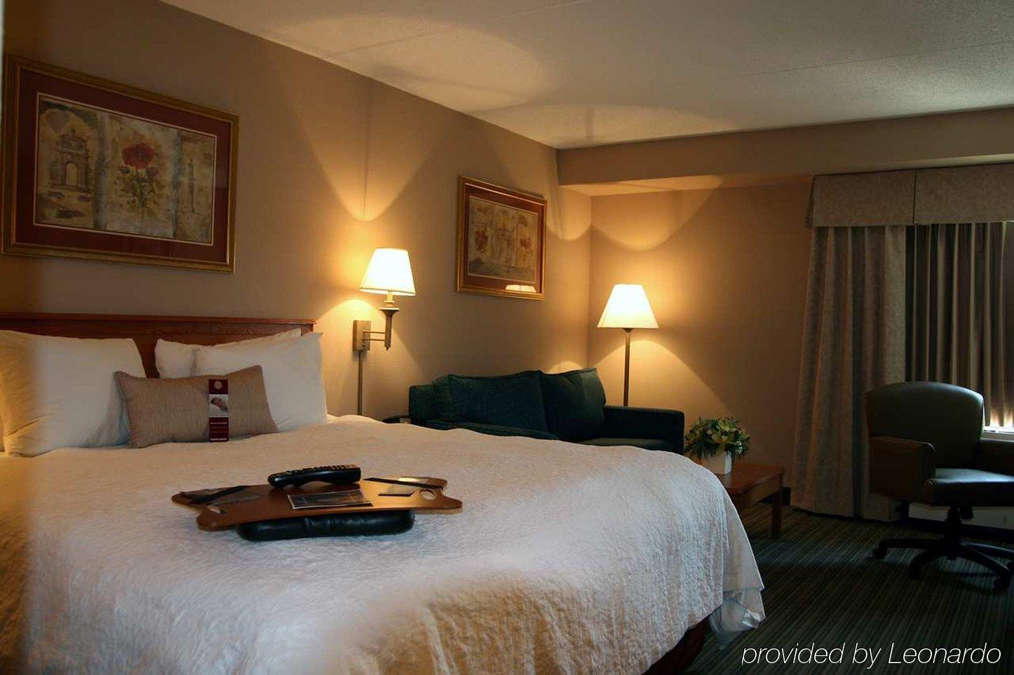 Hampton Inn Philadelphia/Willow Grove Room photo